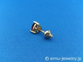 新型ピアスキャッチ登場！