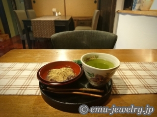 ときがわ町『枇杏』くずきりと緑茶