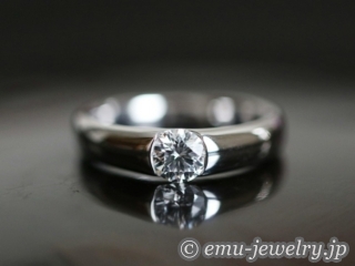 魅せるジュエリーから、身に着けるご自身の心を満たすジュエリーへ。