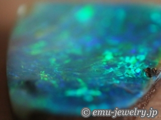 地球からの贈り物だからこそ感じる美しさ。