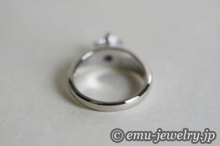 手間を惜しまず、最善の方法でジュエリーに接しています。