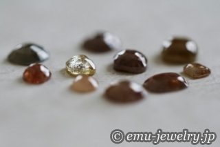 ローズカットのカラーダイヤモンドが入荷しました。②