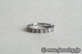 桜色のダイヤモンドを身に着けたい。