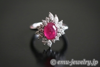 「母が書いた絵を元にリングを作ってもらう事って可能ですか?」