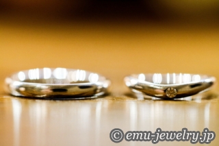 「同じデザインのマリッジリングじゃなくても変じゃないですよね?」