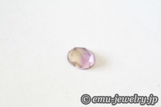 唯一無二の色合いと輝きのアメトリン。