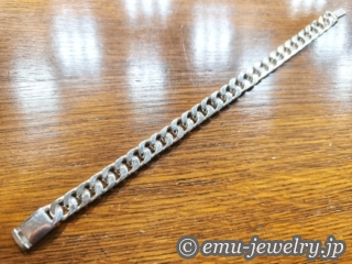 受け継がれたネックレスをブレスレットにリフォーム